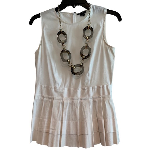 Zenzii Gold resin statement necklace - Picture 2 of 5